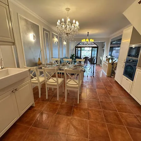 Apartment Perla Paraiso Royal