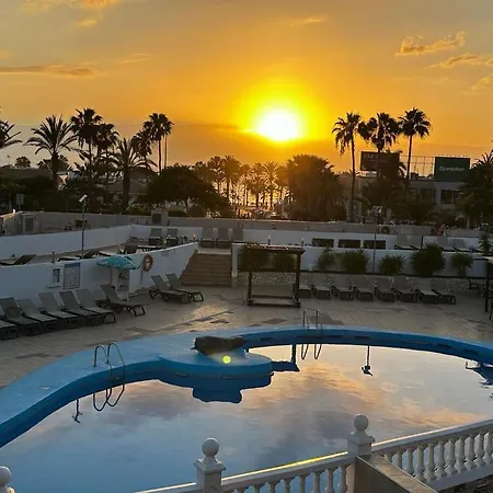 Perla Paraiso Royal דירה